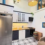 شقة Loft Cosy Stone House