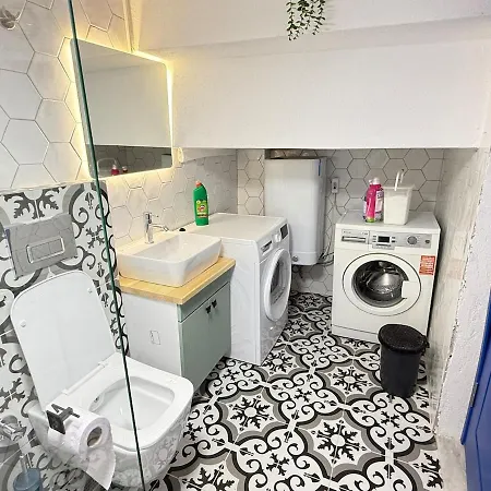 Loft Cosy Stone House 公寓 *