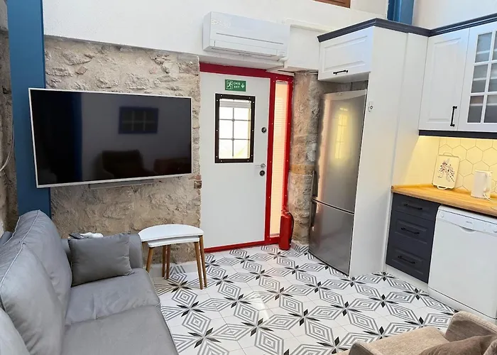 아파트 Loft Cosy Stone House *
